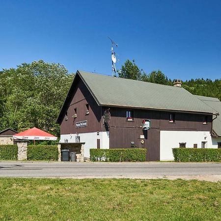 Penzion Pod Lesem Hotel Hodkovice Buitenkant foto
