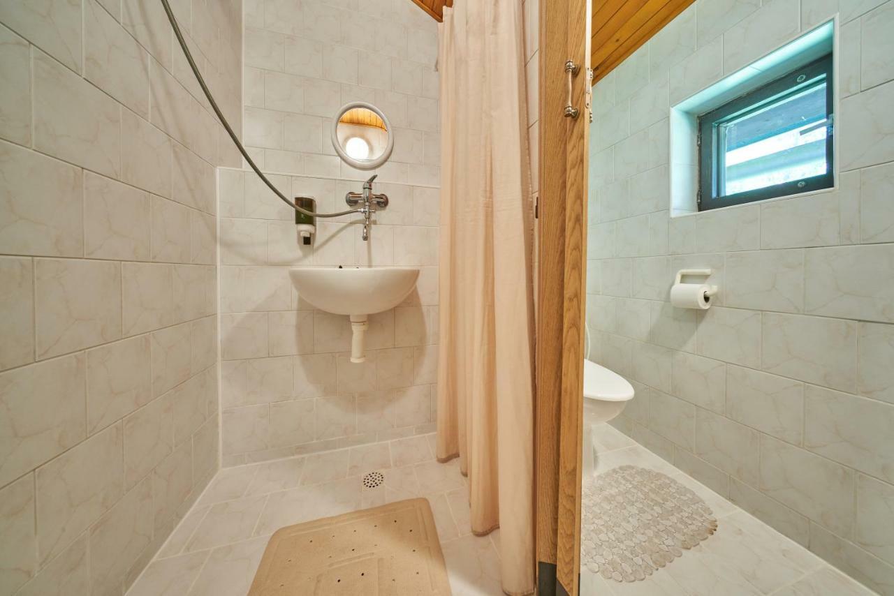 Penzion Pod Lesem Hotel Hodkovice Buitenkant foto